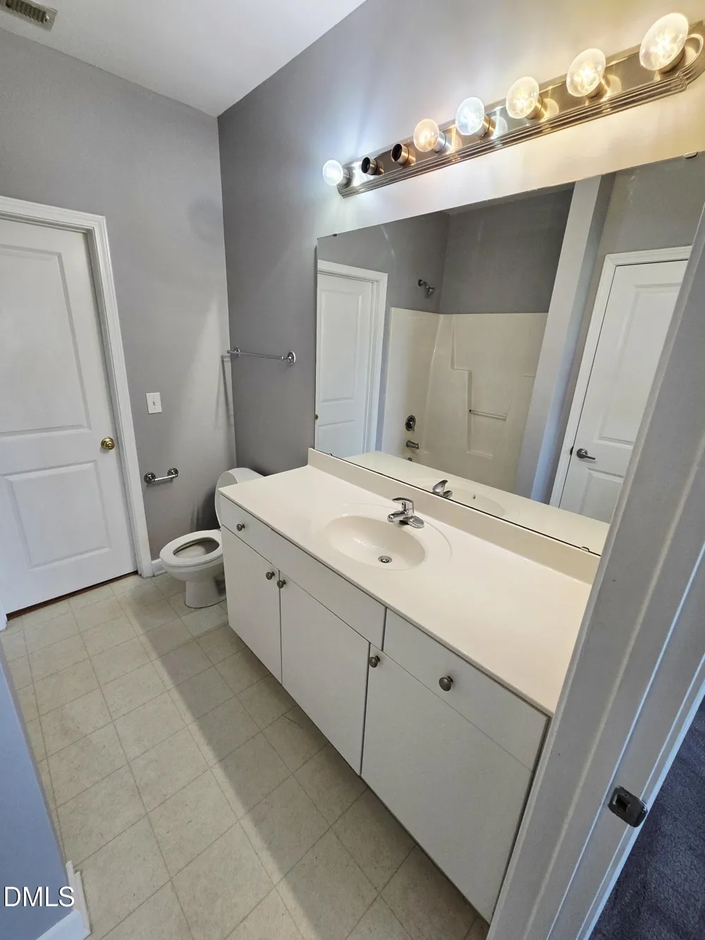 102 Campus Walk Trail #301 Elon, NC 27244