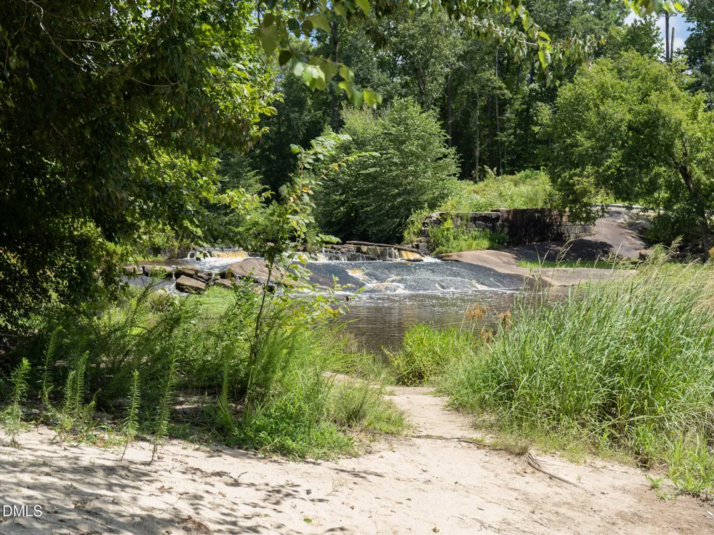 280 Barrow Meadows Drive Zebulon, NC 27597