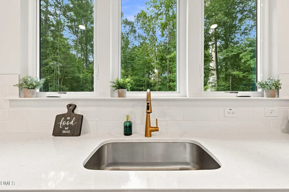 100 Chanute Circle Louisburg, NC 27549