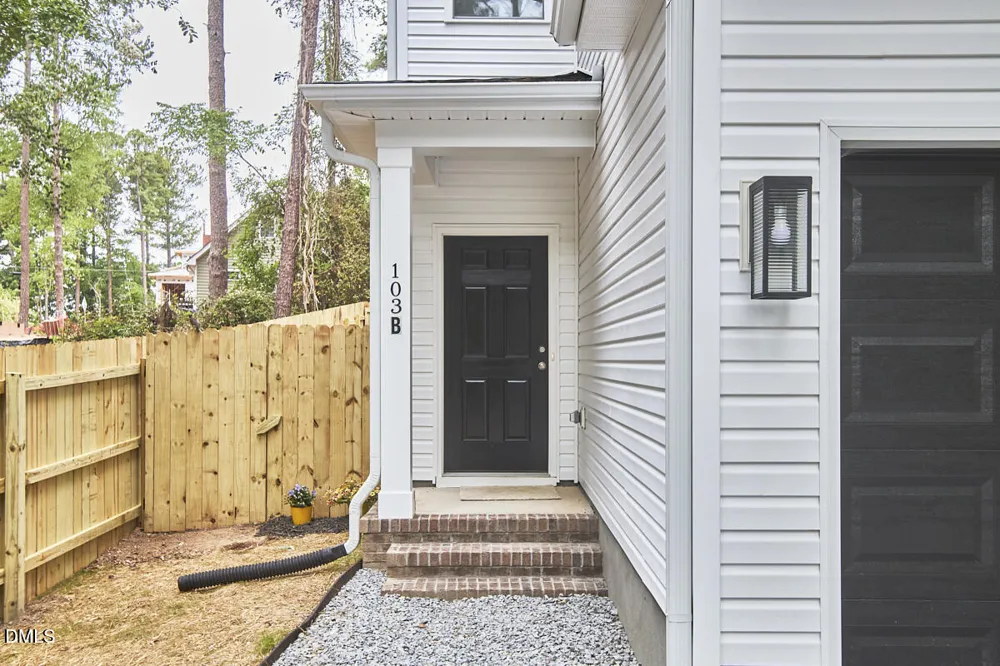 103 B Garden Street Chapel Hill, NC 27517