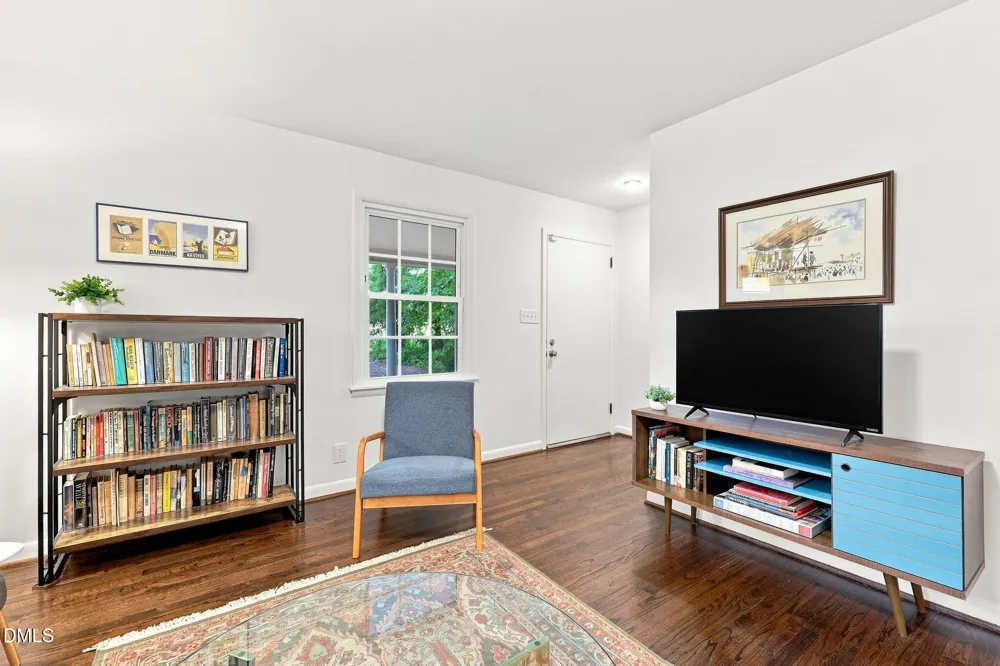 2304 Nelson Highway Chapel Hill, NC 27517