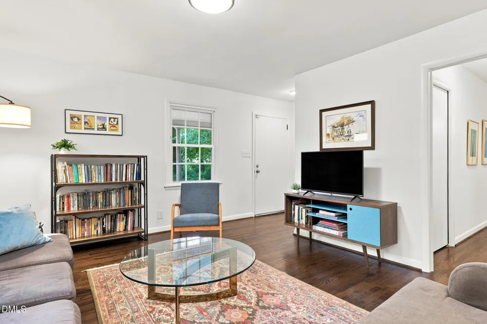 2304 Nelson Highway Chapel Hill, NC 27517