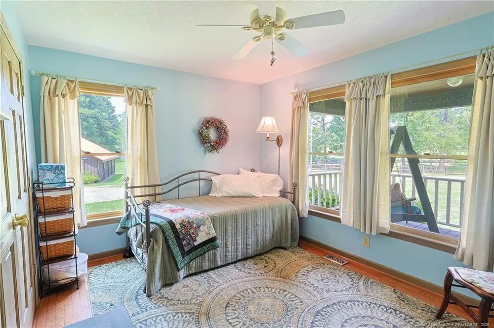 641 Sunridge Drive Cameron, NC 28326