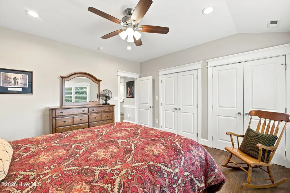 400 South Avenue Oriental, NC 28571