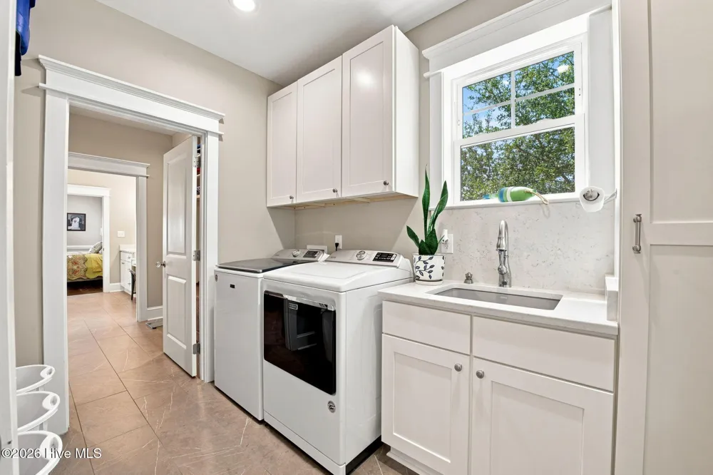400 South Avenue Oriental, NC 28571