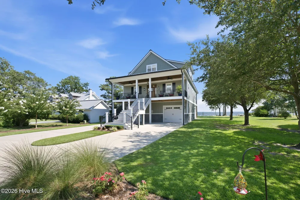 400 South Avenue Oriental, NC 28571