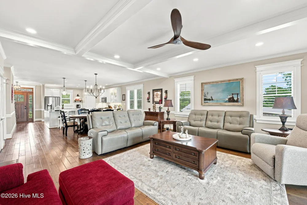 400 South Avenue Oriental, NC 28571