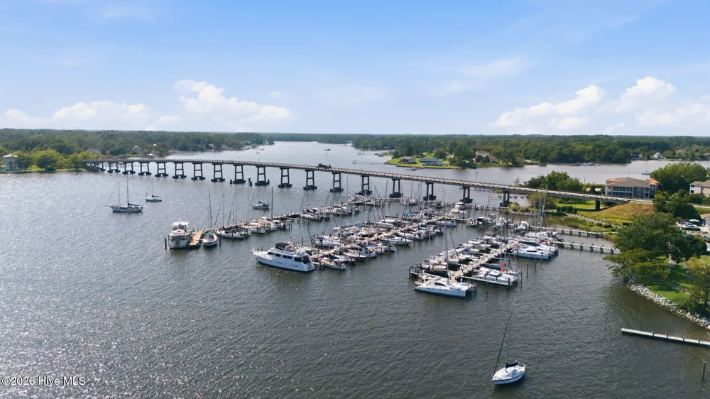400 South Avenue Oriental, NC 28571