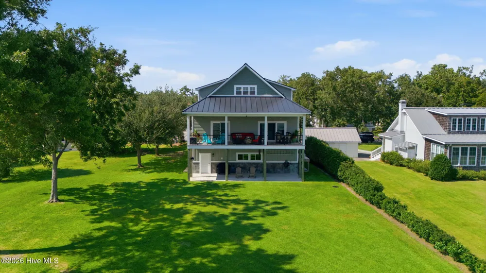 400 South Avenue Oriental, NC 28571