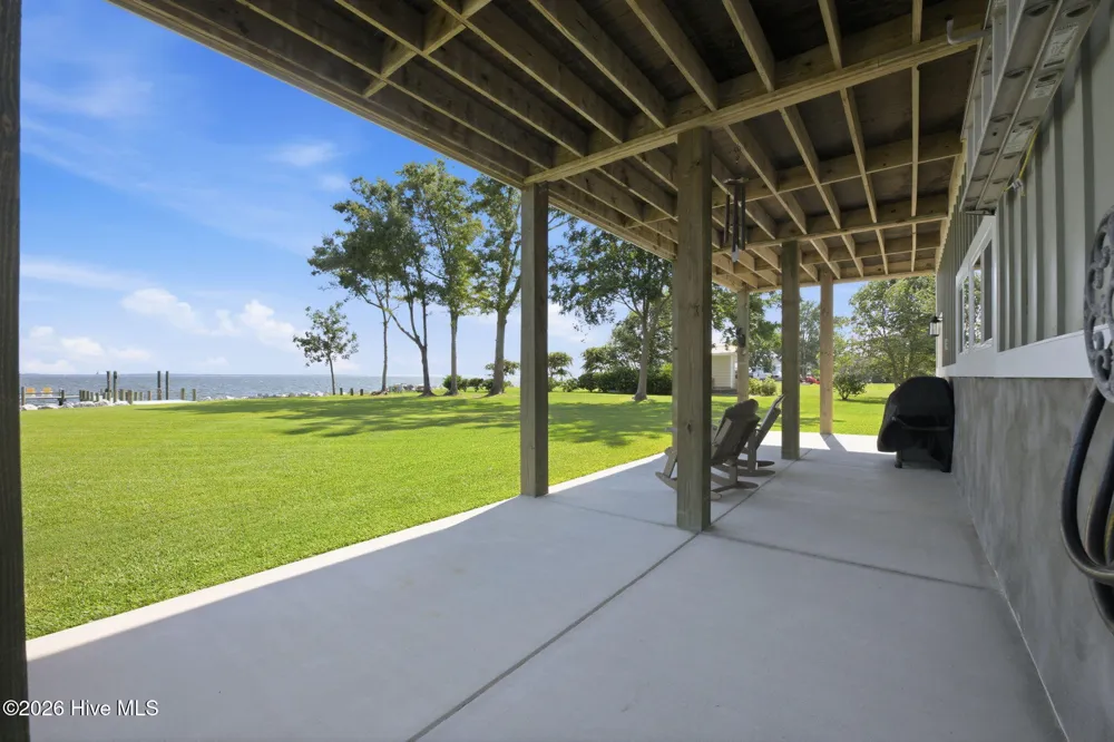 400 South Avenue Oriental, NC 28571