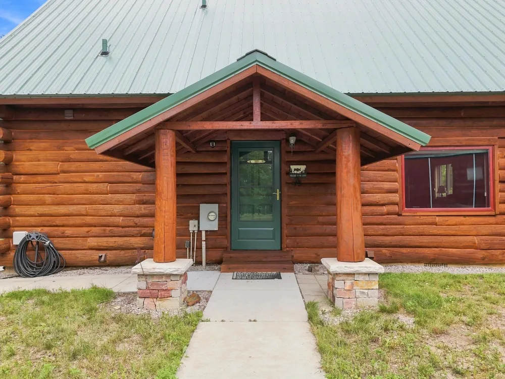 7727 Loggers Drive Cedar Creek Township, MI 49663