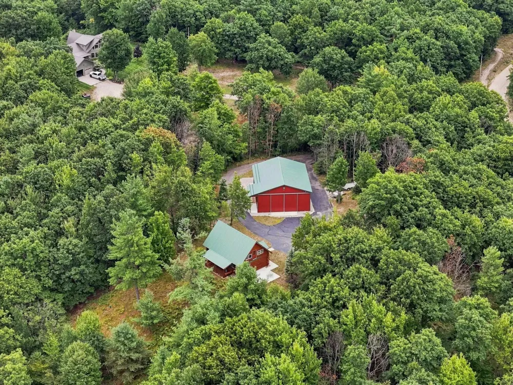 7727 Loggers Drive Cedar Creek Township, MI 49663