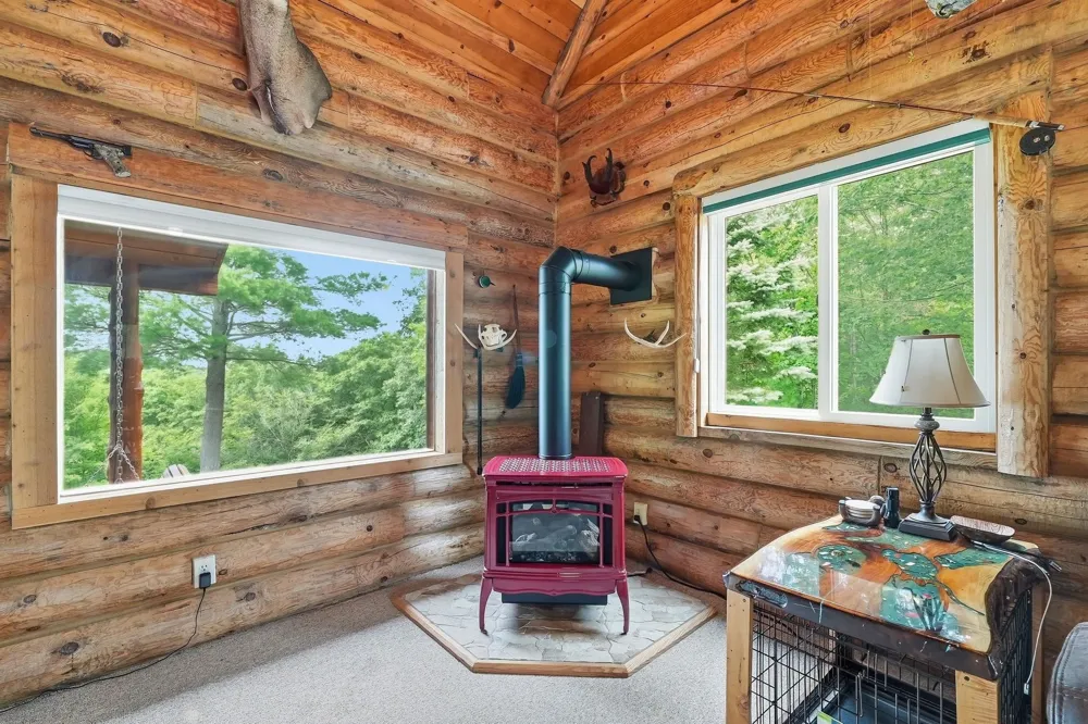 7727 Loggers Drive Cedar Creek Township, MI 49663