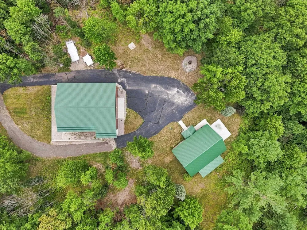 7727 Loggers Drive Cedar Creek Township, MI 49663