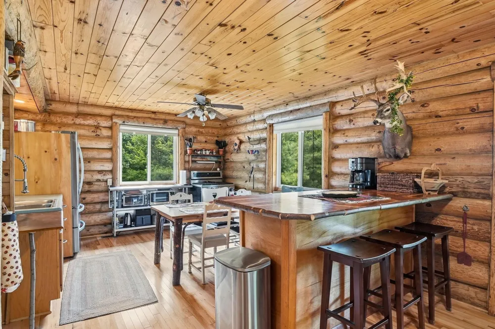 7727 Loggers Drive Cedar Creek Township, MI 49663