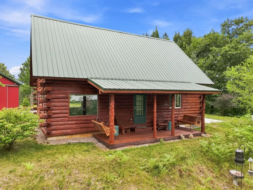 7727 Loggers Drive Cedar Creek Township, MI 49663