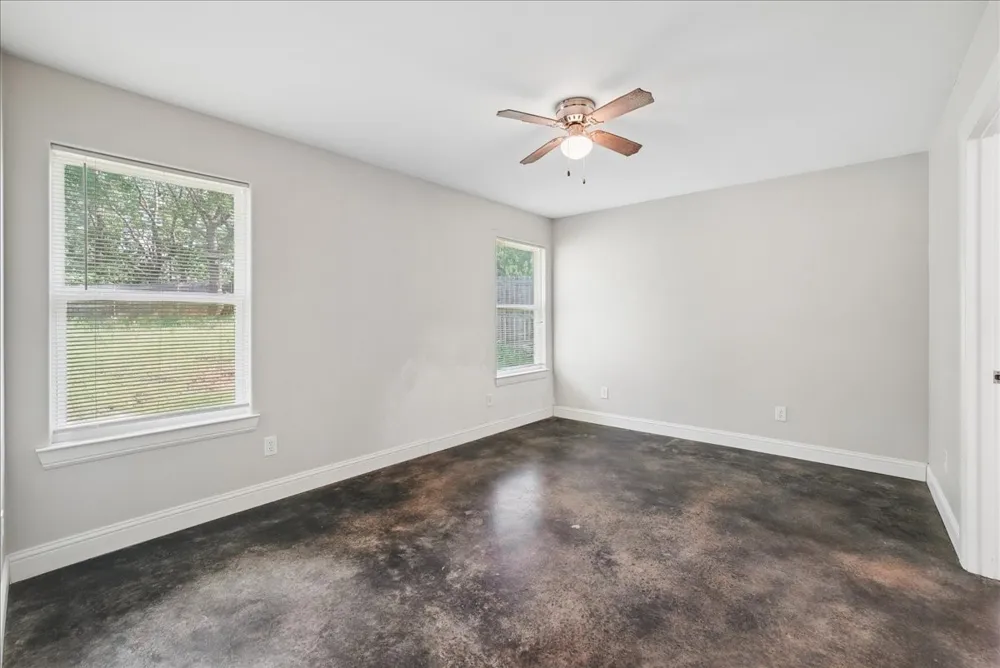 501 E Day Street Denison, TX 75021