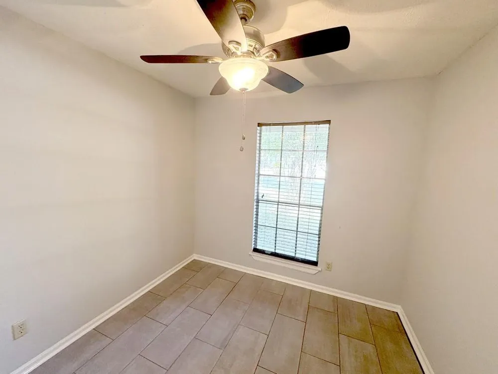 28 Rockfern Court The Woodlands, TX 77380
