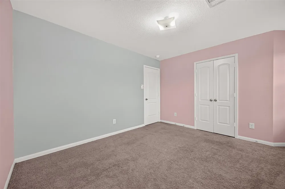 12042 Powderhorn Lane Pinehurst, TX 77362