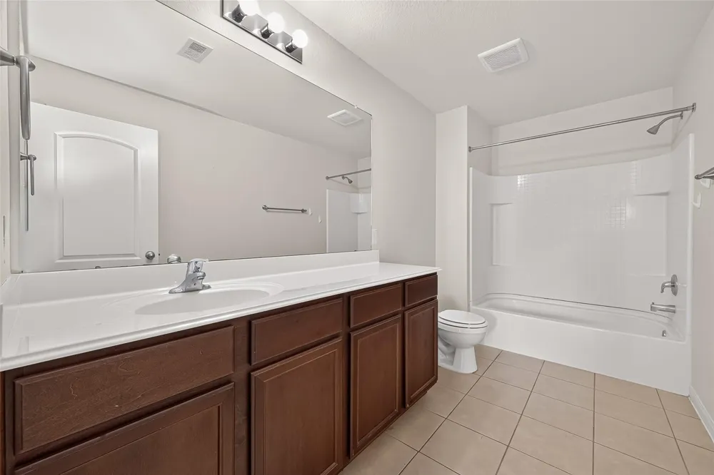12042 Powderhorn Lane Pinehurst, TX 77362