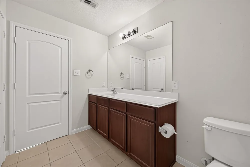 12042 Powderhorn Lane Pinehurst, TX 77362