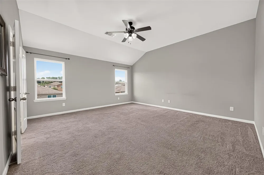 12042 Powderhorn Lane Pinehurst, TX 77362