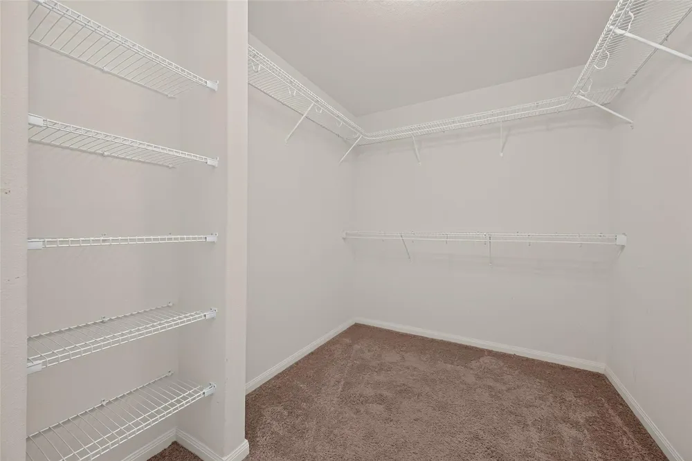 12042 Powderhorn Lane Pinehurst, TX 77362