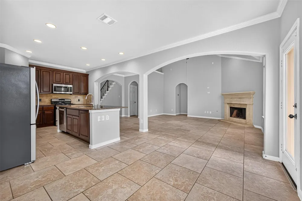 50 Vershire Circle Magnolia, TX 77354