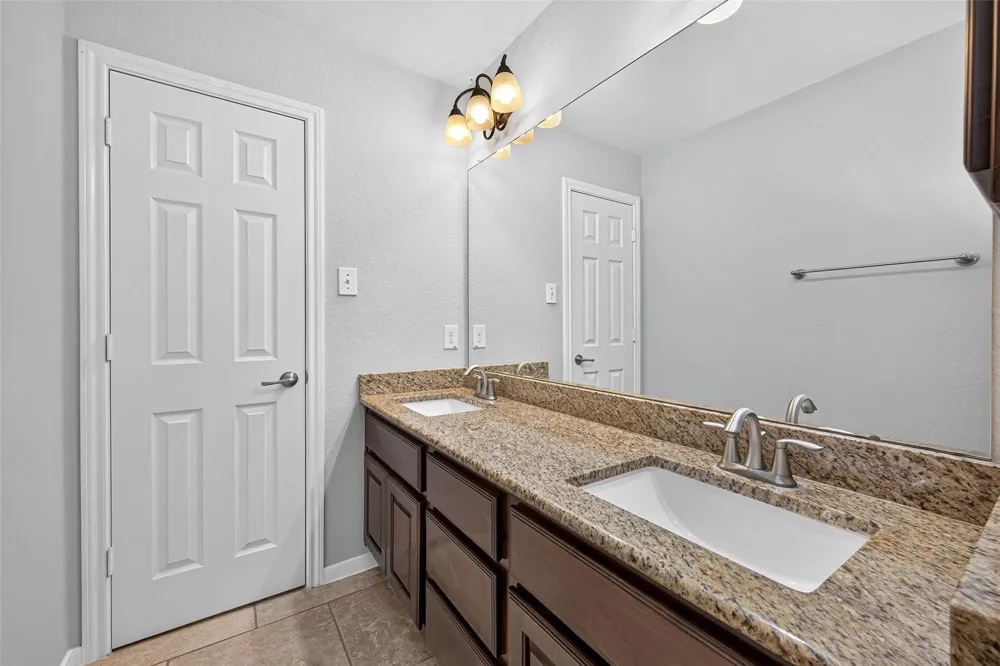 50 Vershire Circle Magnolia, TX 77354