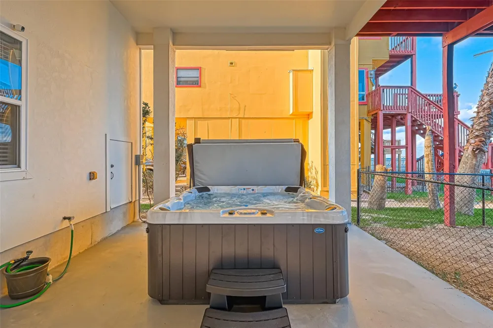 2102 Todville Road #9 Seabrook, TX 77586