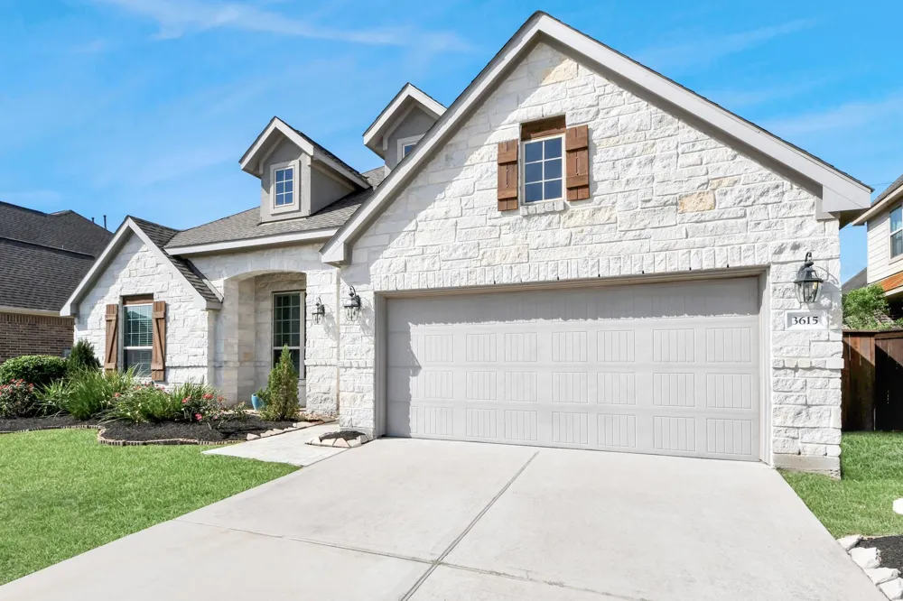 3615 Pasteur Lane Iowa Colony, TX 77583