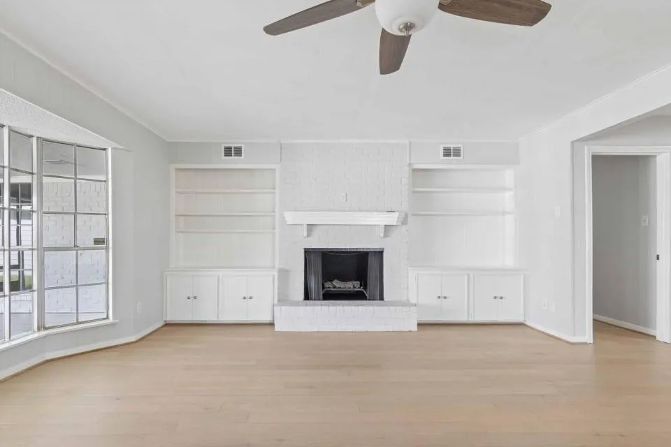 7610 Westwind Lane Houston, TX 77071