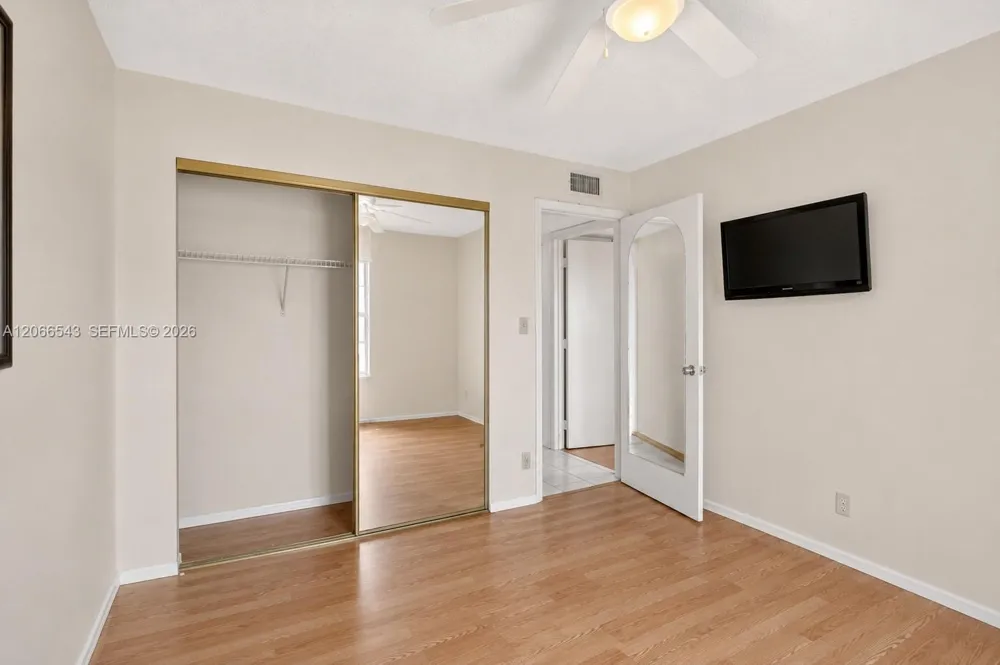 4241 NW 19th St #172 Lauderhill, FL 33313