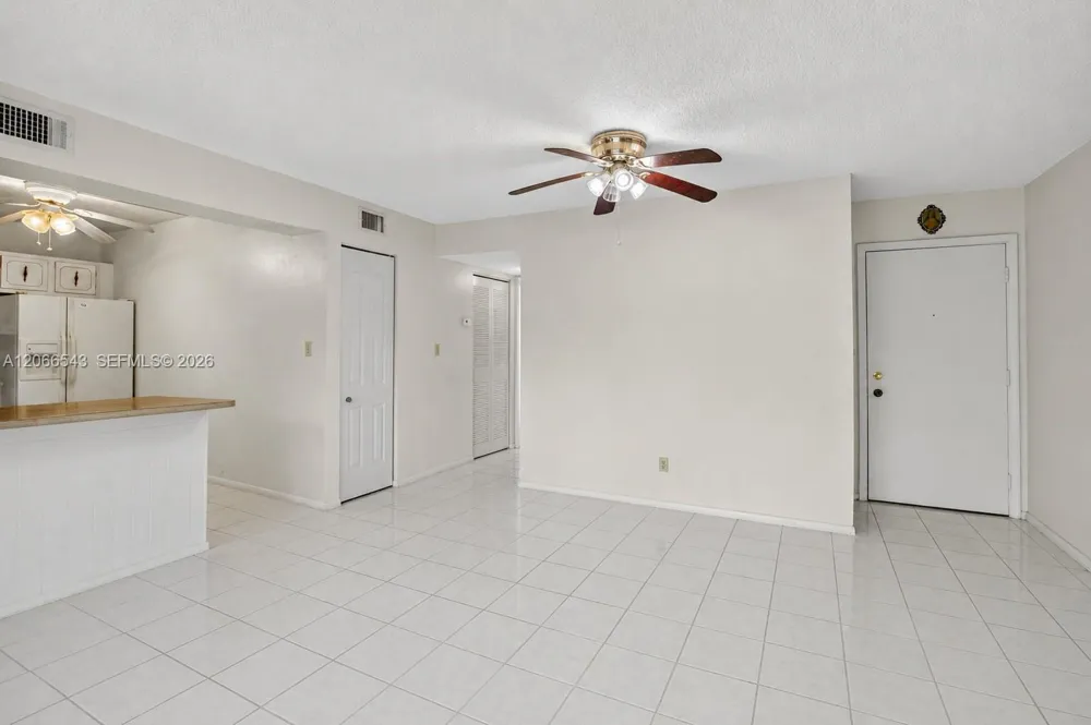 4241 NW 19th St #172 Lauderhill, FL 33313