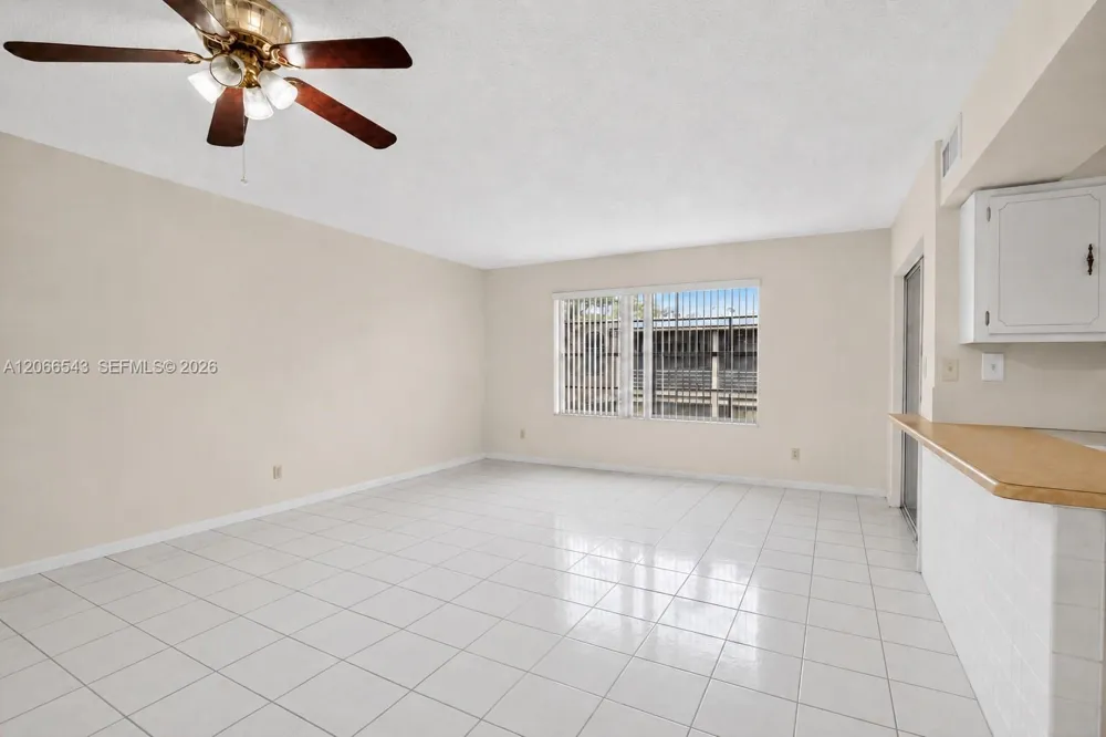4241 NW 19th St #172 Lauderhill, FL 33313