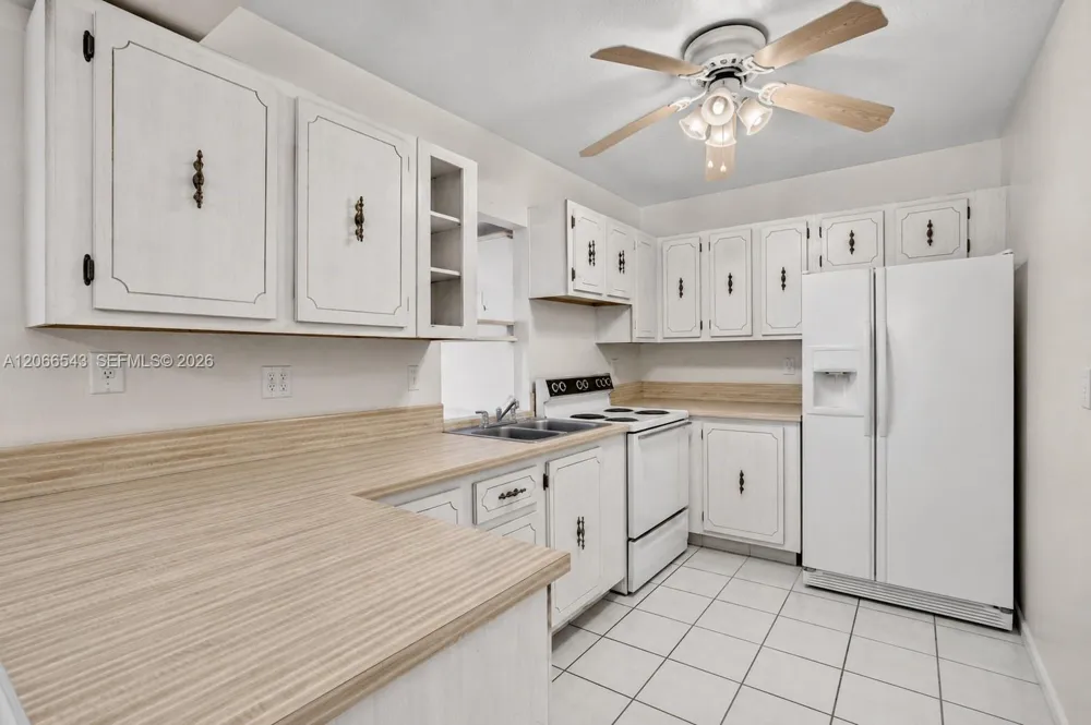 4241 NW 19th St #172 Lauderhill, FL 33313