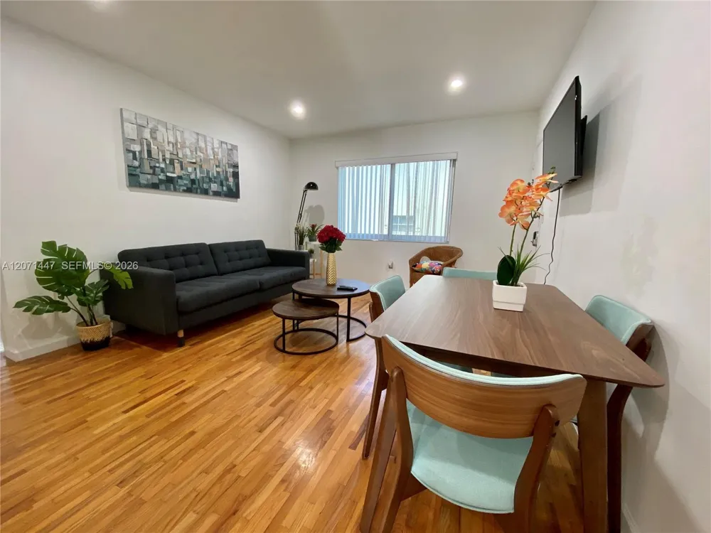 215 Antilla Ave #1 Coral Gables, FL 33134