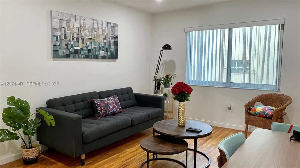 215 Antilla Ave #1 Coral Gables, FL 33134