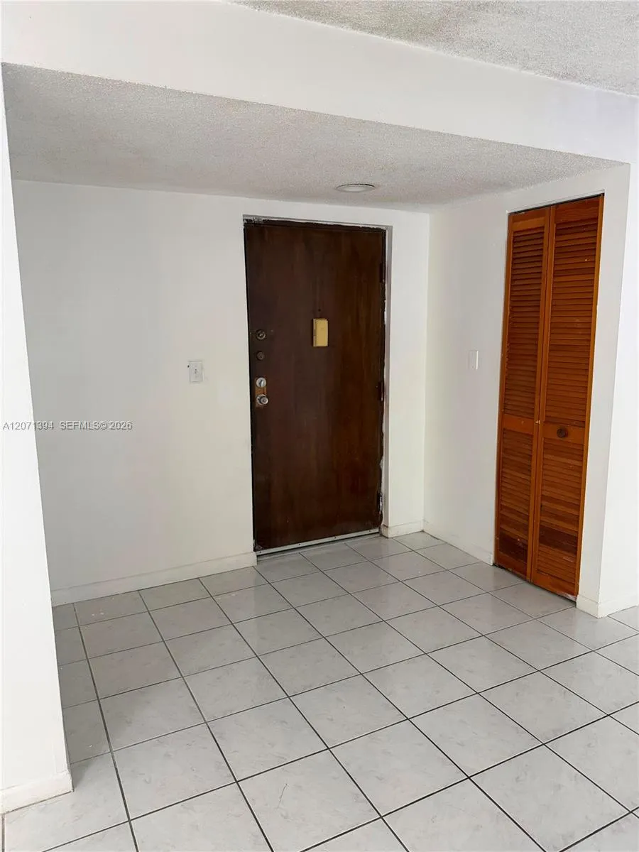 9015 SW 125th Ave #N102 Miami, FL 33186