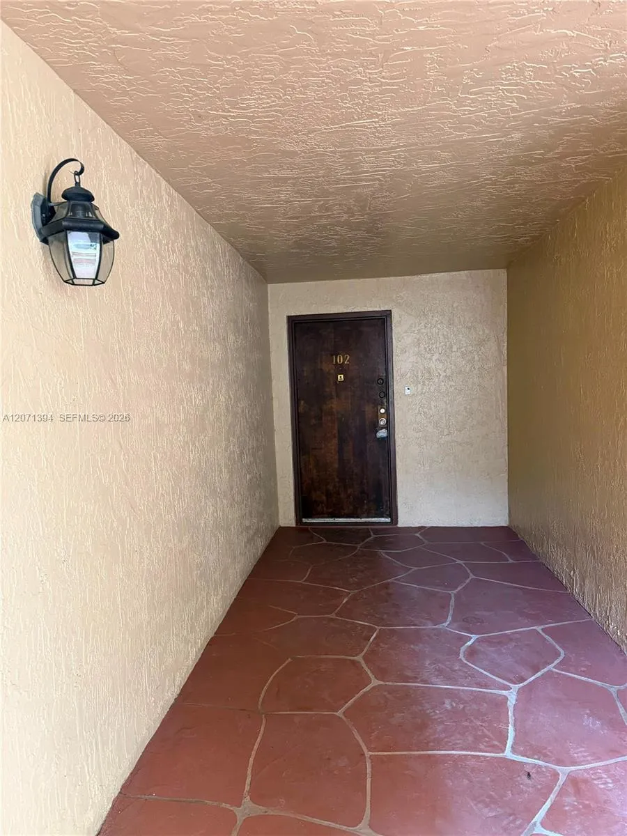9015 SW 125th Ave #N102 Miami, FL 33186
