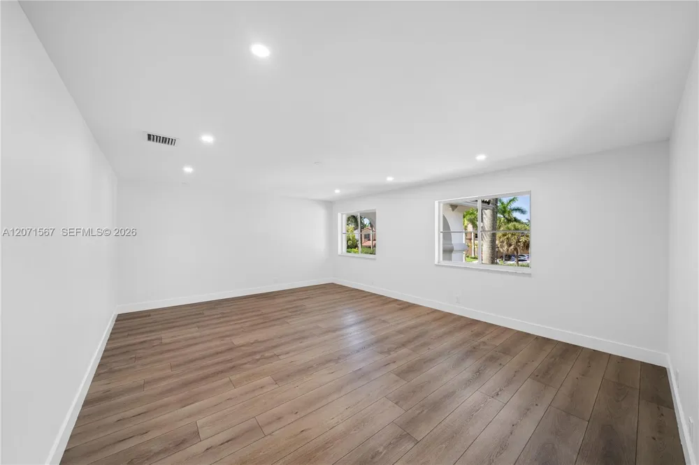 1855 Hidden Trail Ln Weston, FL 33327