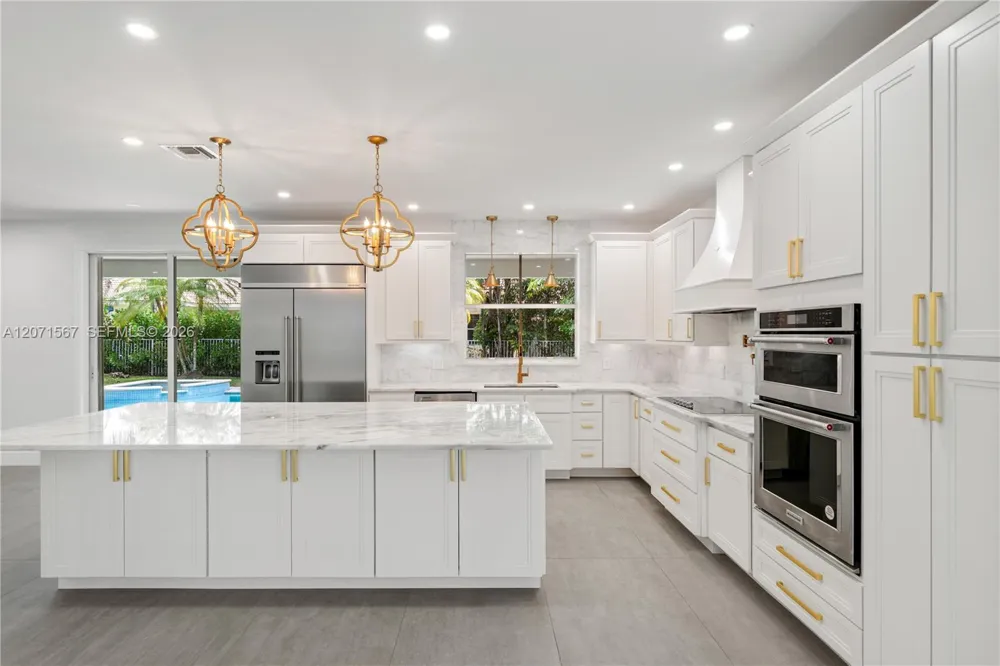 1855 Hidden Trail Ln Weston, FL 33327