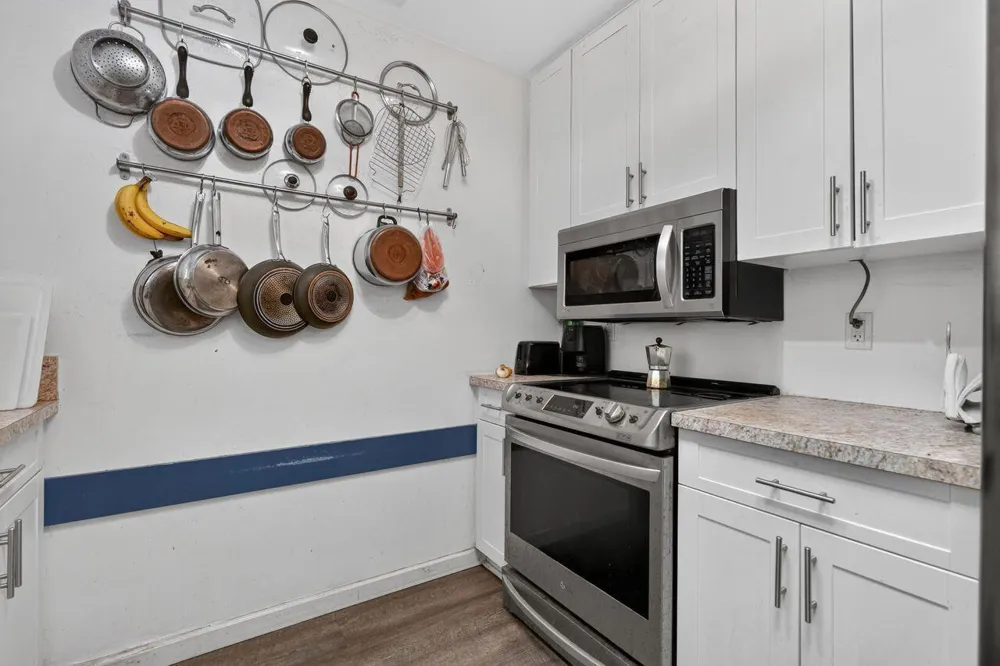 303 S DELAWARE BOULEVARD Jupiter, FL 33458
