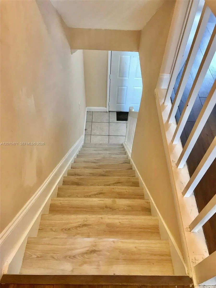 2864 Cambridge Ln Cooper City, FL 33026