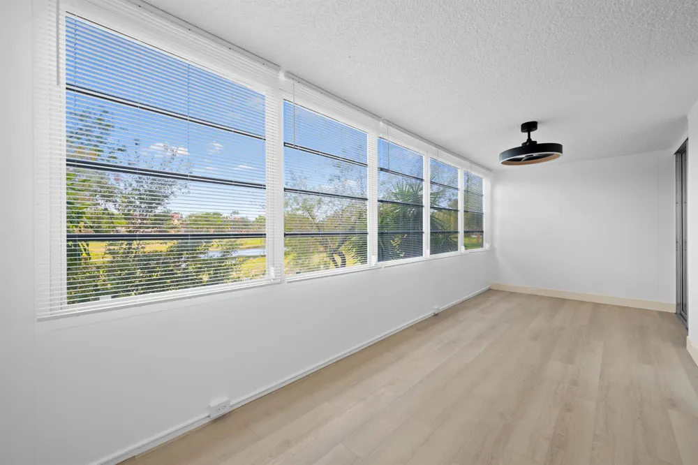 370 NW 76TH AVENUE #204 Margate, FL 33063