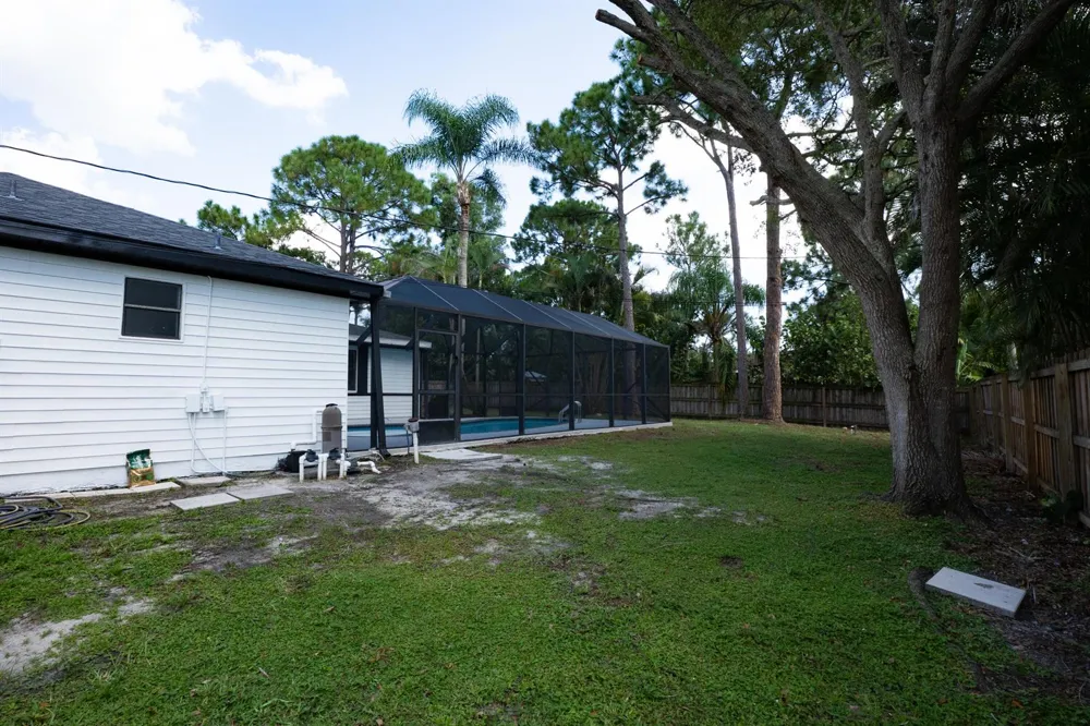 1898 SW LOFGREN AVENUE Port St. Lucie, FL 34953
