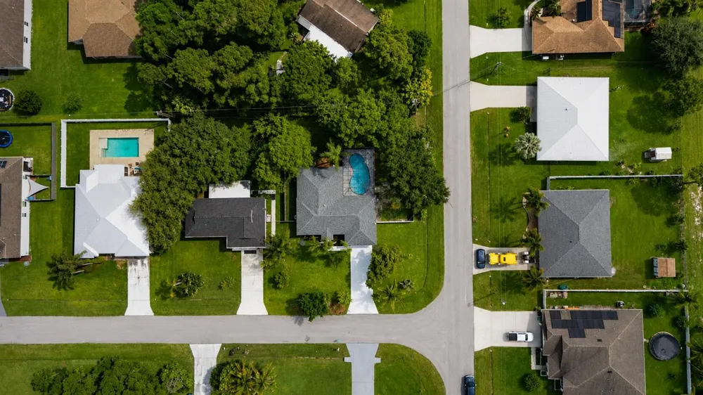 1898 SW LOFGREN AVENUE Port St. Lucie, FL 34953