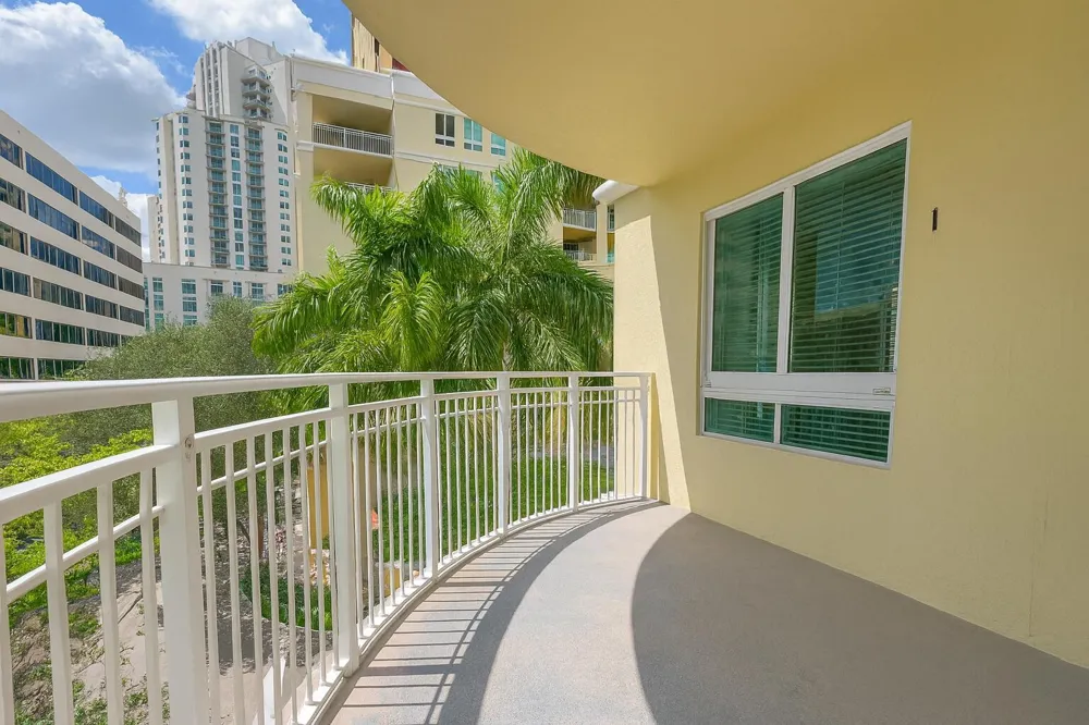 7355 SW 89th Street #427N Miami, FL 33156