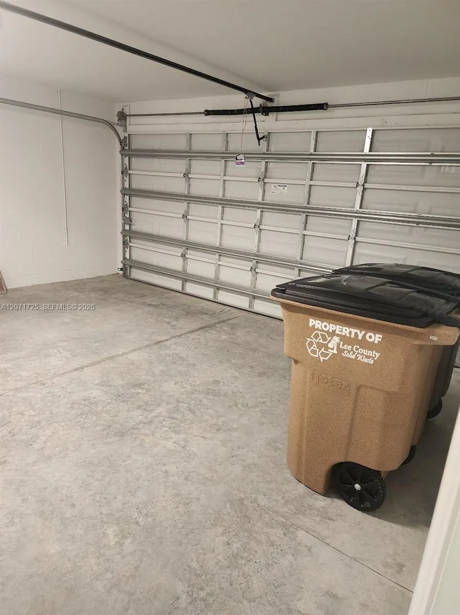 20190 Caroline Creek PL Lehigh Acres, FL 33974