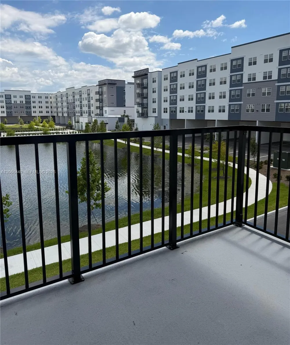 5563 Millenia Park #201 Orlando, FL 32839